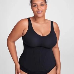 Honeylove - Boldness Tank - Jet Black
